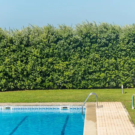 Guestready - Madalena Pool & Tennis Vila Nova de Gaia